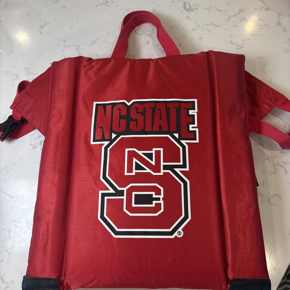NC State University Wolfpack Stadium Bleacher Seat Folding Cushion Football NCSU - Picture 7 of 8